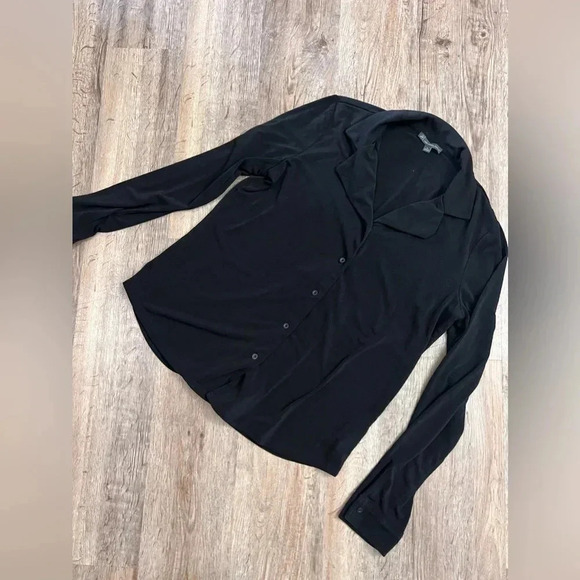 Adrianna Papell • Stretch Button Down Shirt - Picture 1 of 7